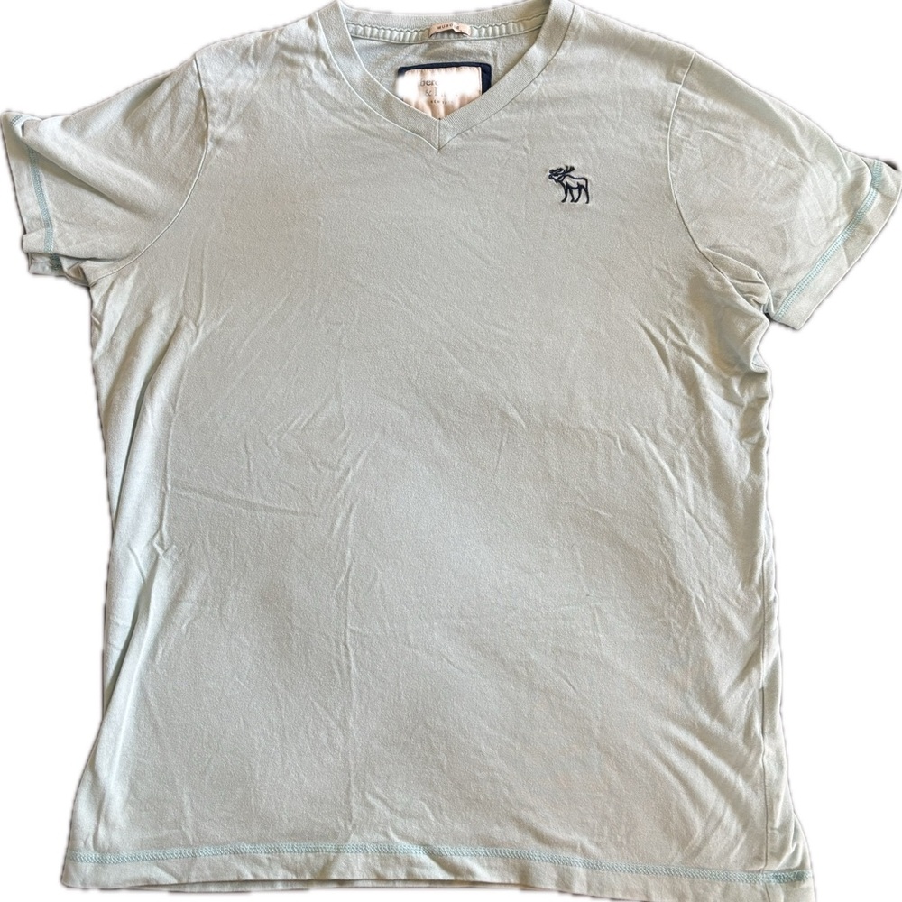Abercrombie & Fitch Light Gray V-Neck Muscle Tee - XL (fits like Medium Muscle)